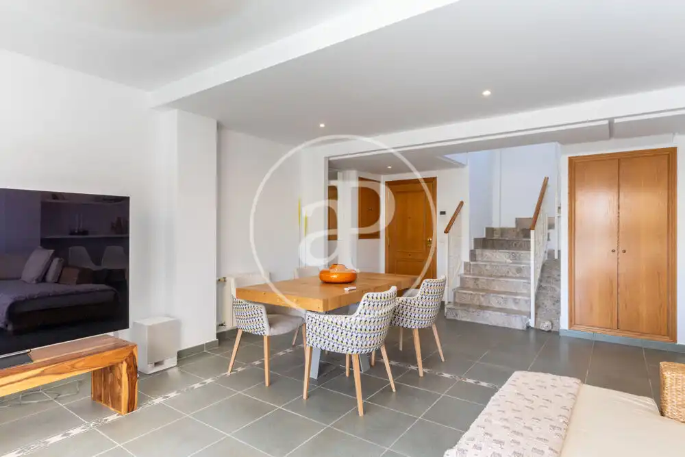 Comedor de Ático de alquiler en Bétera con Aire acondicionado, Calefacción y Jardín privado