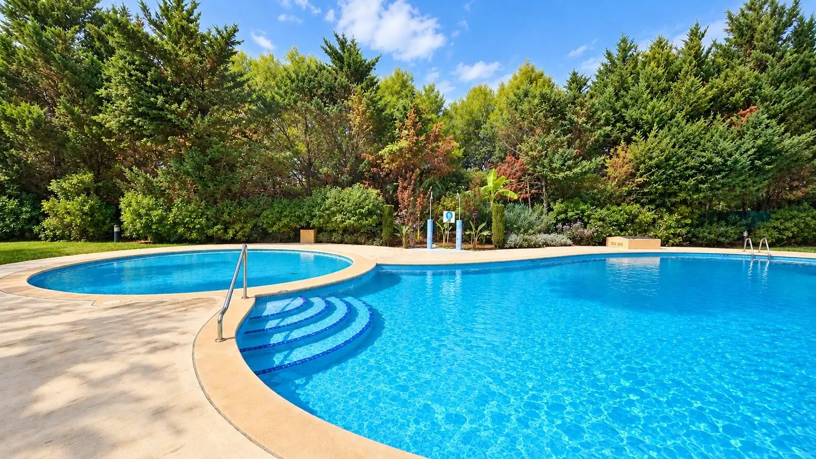 Bajo con piscina en venta en Ponent, imagen 8