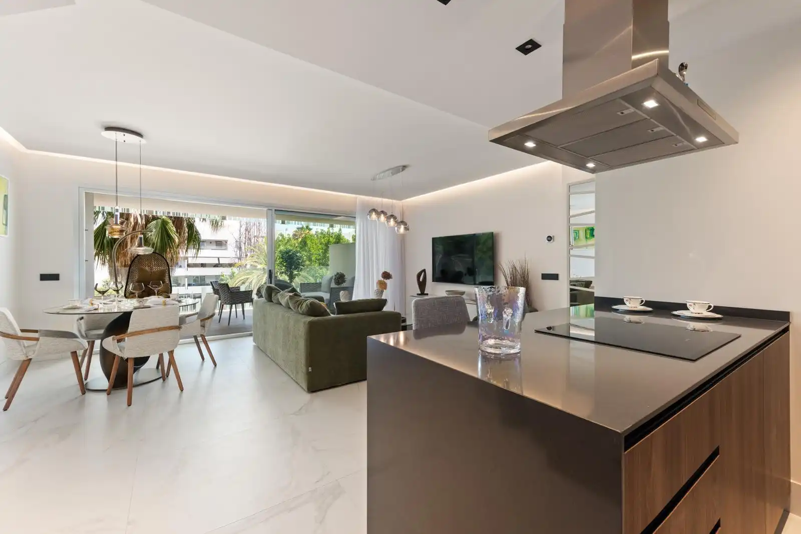 Apartamento con piscina en alquiler en San Pedro de Alcántara, imagen 18