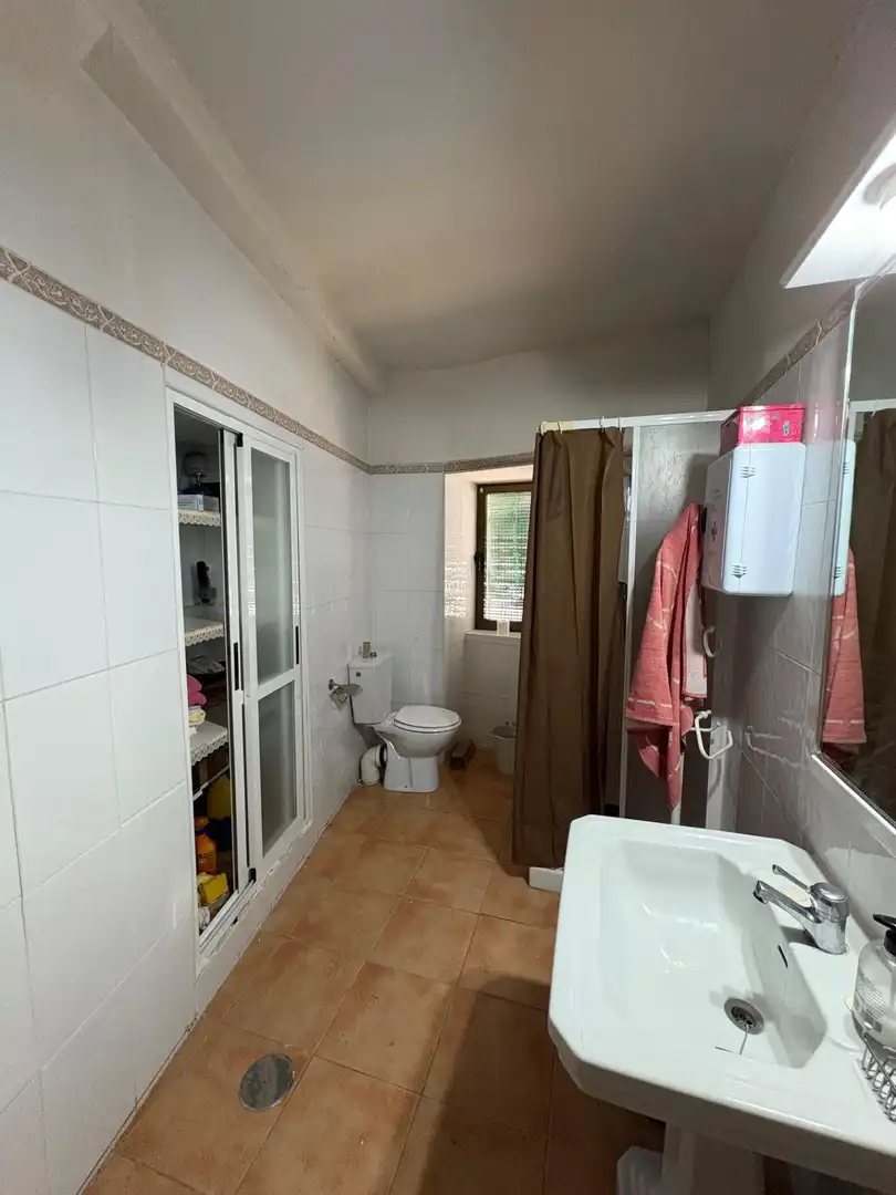 Bathroom of Houses for sale in Villalbilla