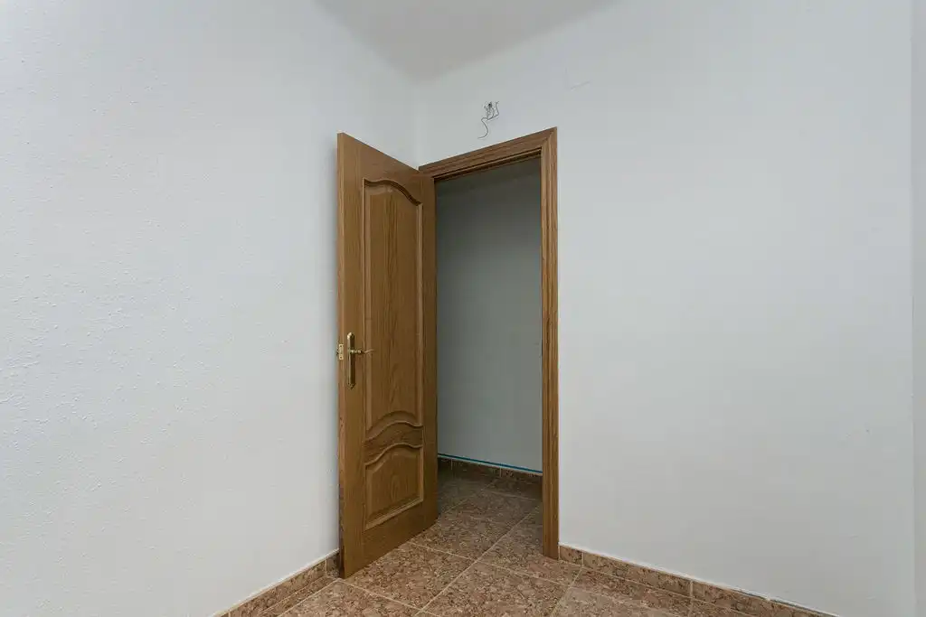 Piso con ascensor en venta en C/ Viladordis, imagen 8