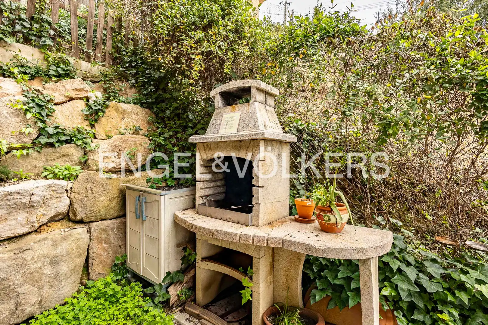 Casa con jardín en venta en Torrelles de Llobregat, imagen 5