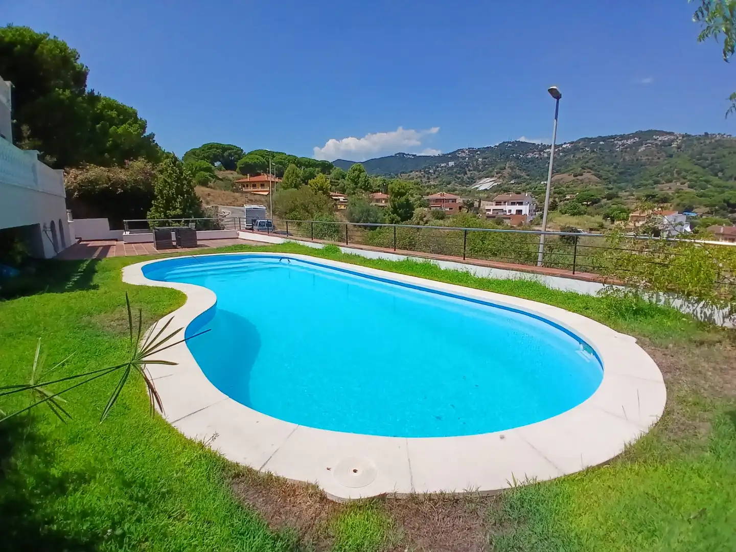 Maison mitoyenne avec terrasse à vendre à Calella