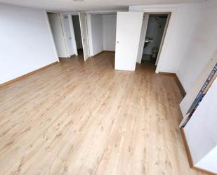 Bedroom of Premises for sale in  Madrid Capital