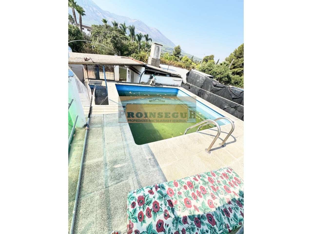 Piscina de Casa o xalet en venda en Alhaurín El Grande amb Jardí privat, Terrassa i Piscina