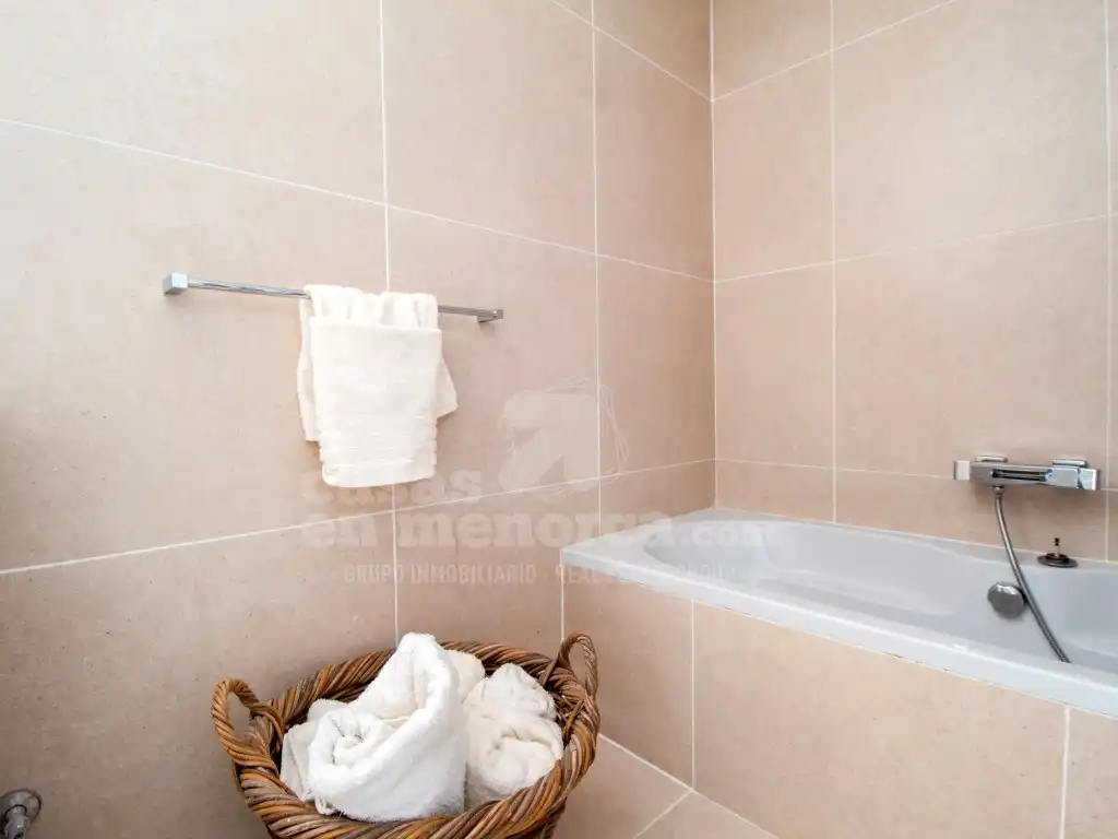 Baño de Finca rústica en venta en Maó - Mahón con Aire acondicionado, Calefacción y Jardín privado