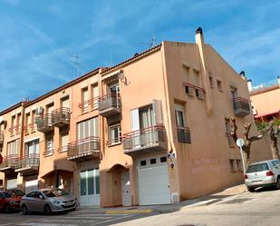 Vista exterior de Casa adosada en venda en L'Ametlla de Mar  amb Aire condicionat, Terrassa i Balcó