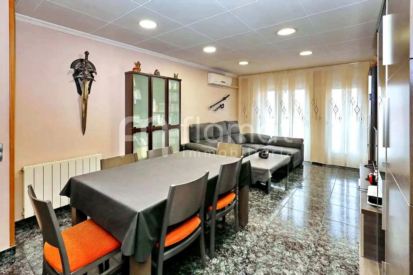 Comedor de Piso en venta en Sabadell con Aire acondicionado