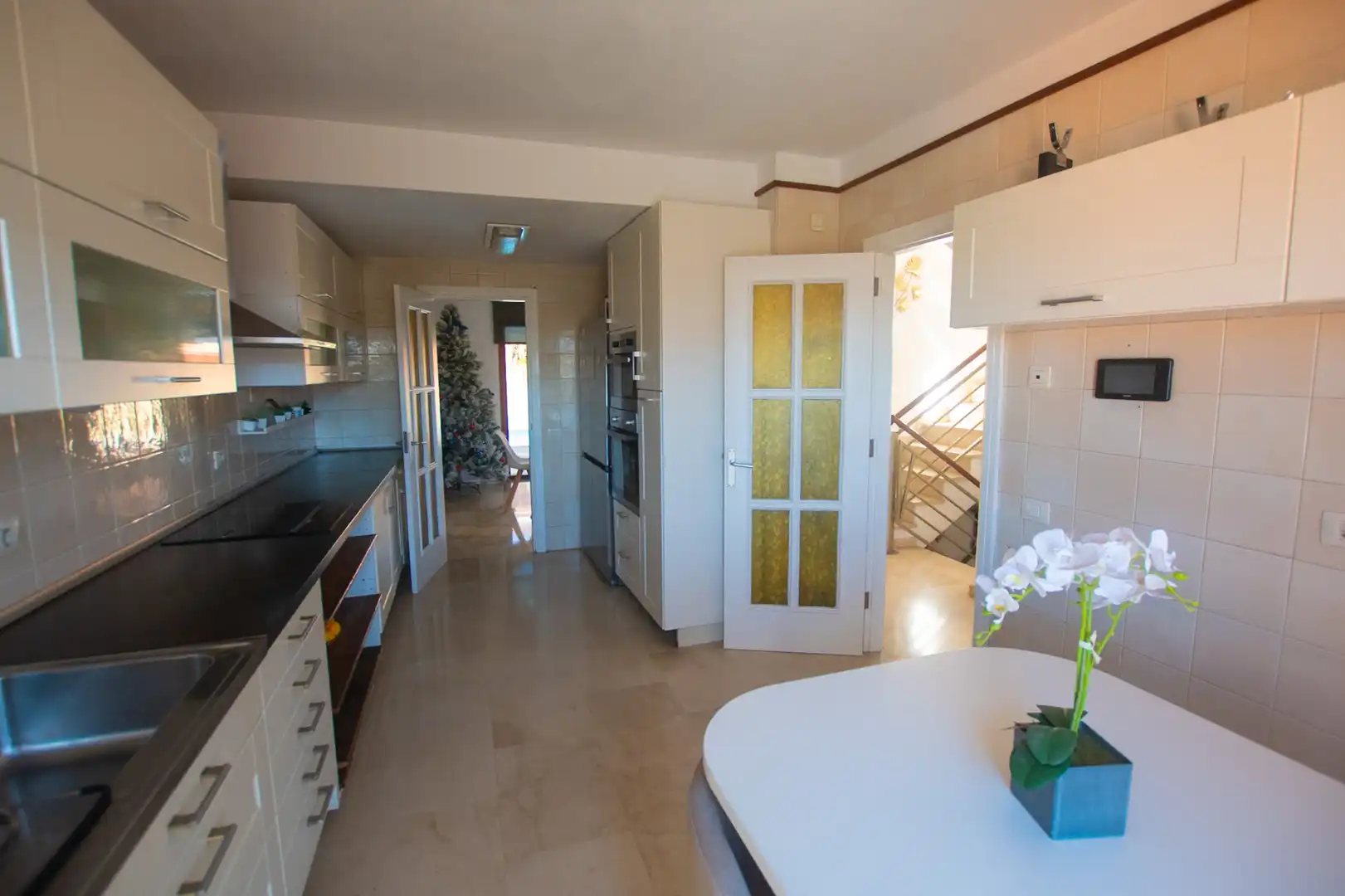 Cuina de Casa o xalet en venda en Gáldar amb Terrassa i Piscina