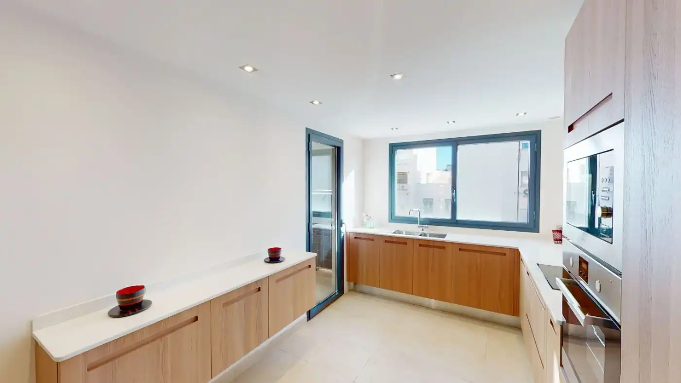 Piso con terraza en venta en Calle Baró de Pinopar 14, imagen 16