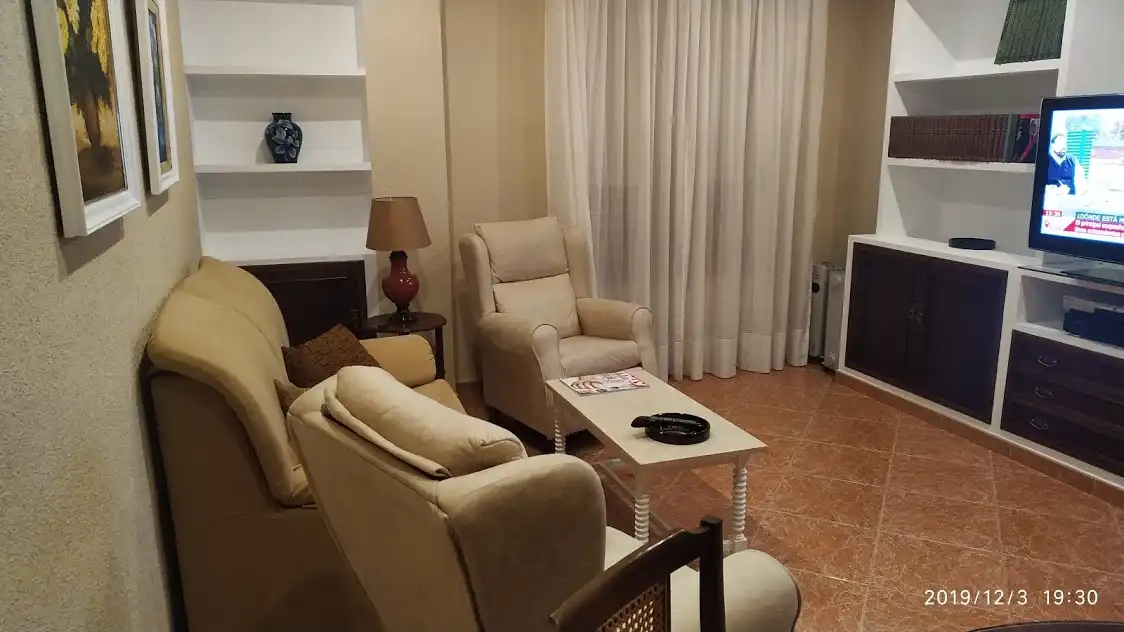 Sala de estar de Piso de alquiler en Linares con Aire acondicionado, Calefacción y Amueblado