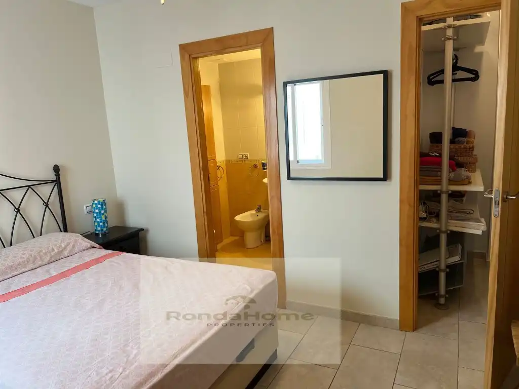 Bedroom of Flat for rent in Fuengirola  with Terrace