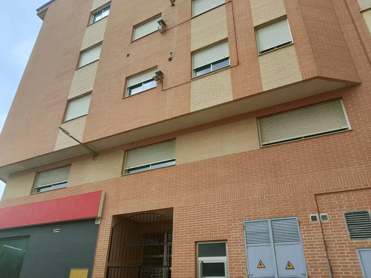 Vista exterior de Local de alquiler en Xeraco