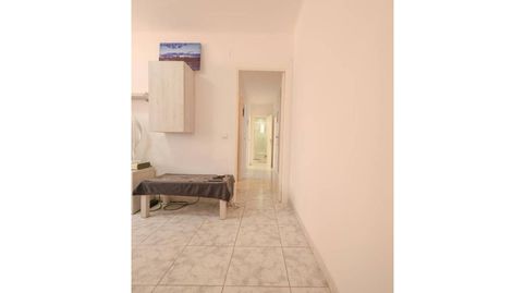 Foto 2 de Piso en venta en Calle Viladecans, Casablanca, Sant Boi de Llobregat