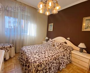 Bedroom of Flat to rent in Langreo  with Furnished