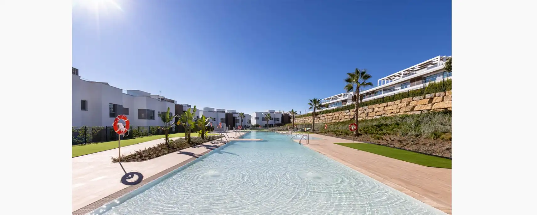 Piscina de Apartament en venda en Rïo Real - Los Monteros
