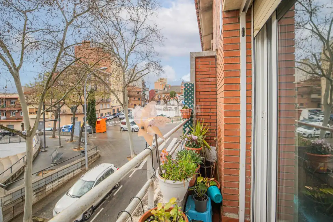 Piso en venta en Carrer de la Font del Ferro, Ca n'Oriol