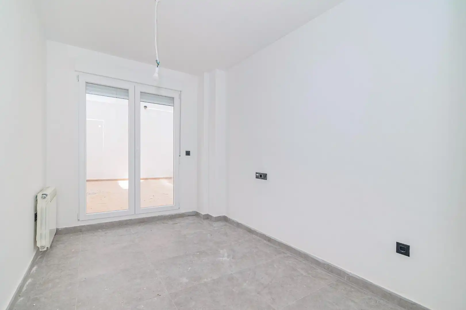 Piso en venta en Pinos Genil con Aire acondicionado, Calefacción y Terraza