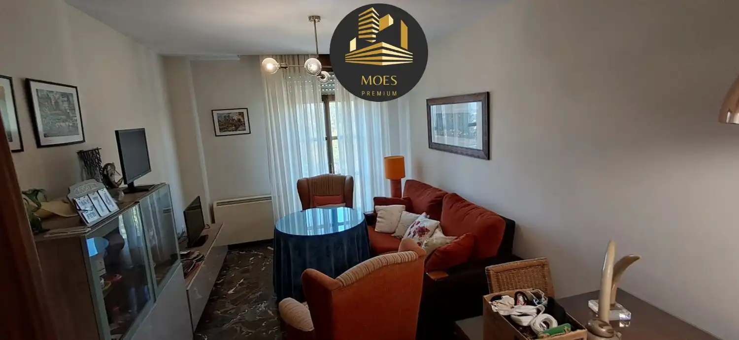 Piso con terraza en venta en Ctra. Circunvalación - La Magdalena, imagen 3