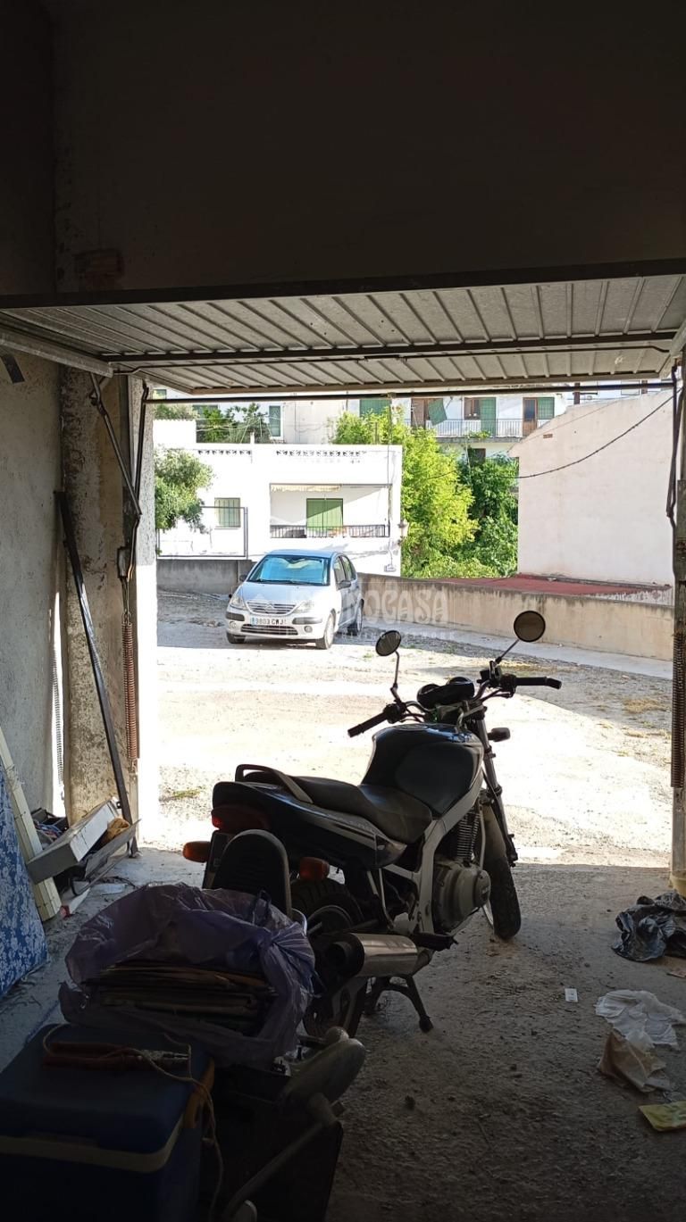 Exterior view of Premises for sale in Almuñécar