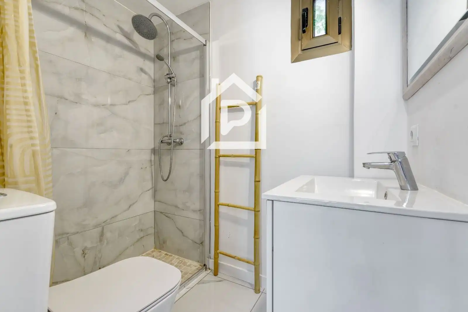 Piso con piscina en venta en Josep Carner, imagen 17