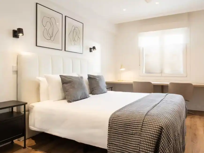 Piso con ascensor en venta en Carrer Caterina Albert 3, imagen 9
