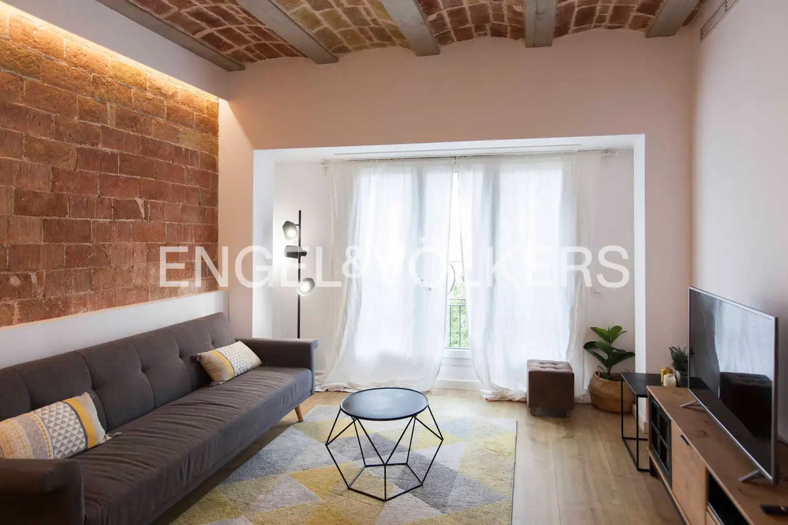 Wohnzimmer von Wohnung zum Verkauf in Barcelona mit Klimaanlage, Heizung und Parkett