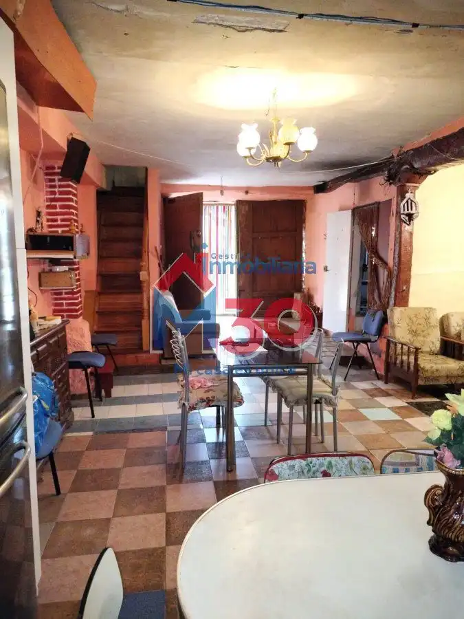 Casa o chalet en venta en Santa María Ribarredonda con Terraza
