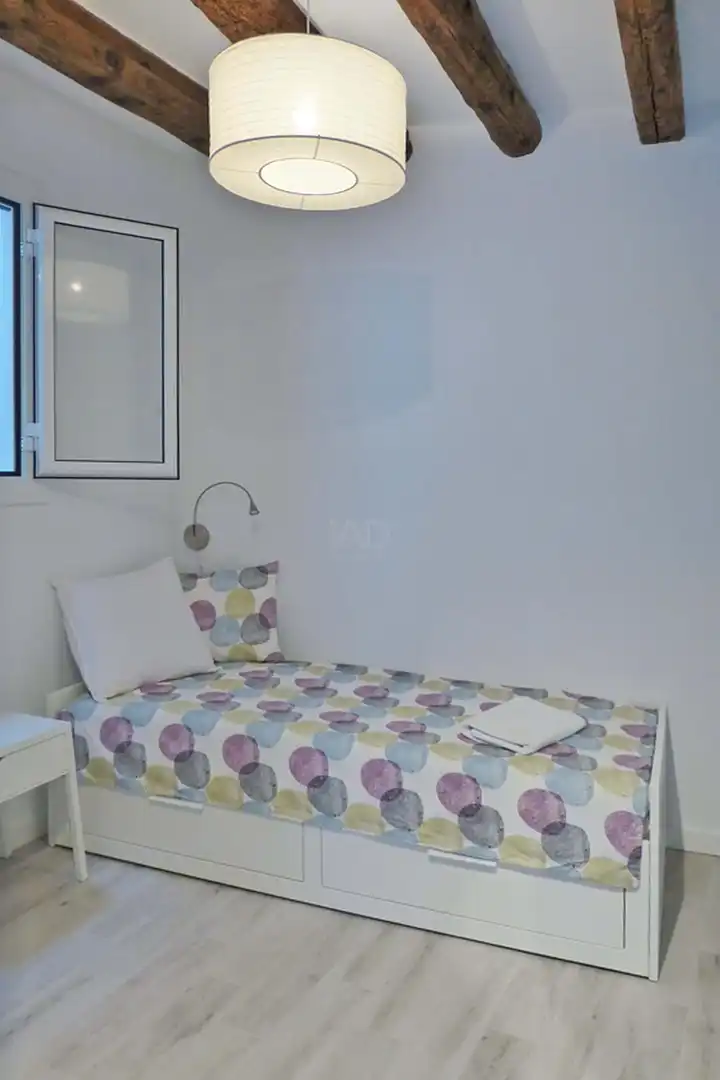 Habitación de Ático en venta en Barcelona con Aire acondicionado y Calefacción