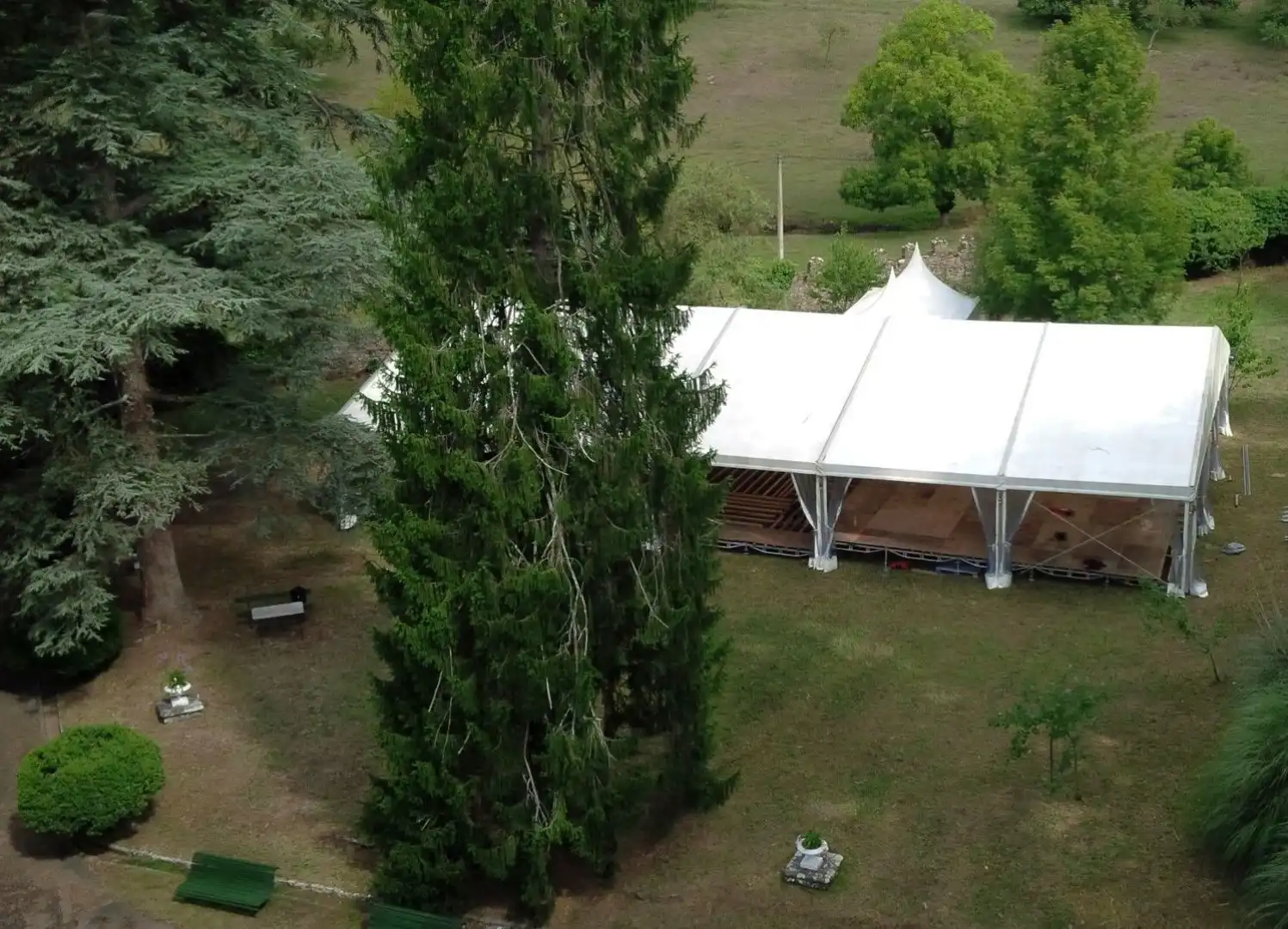 Jardí de Casa o xalet en venda en Salas amb Calefacció, Jardí privat i Parquet