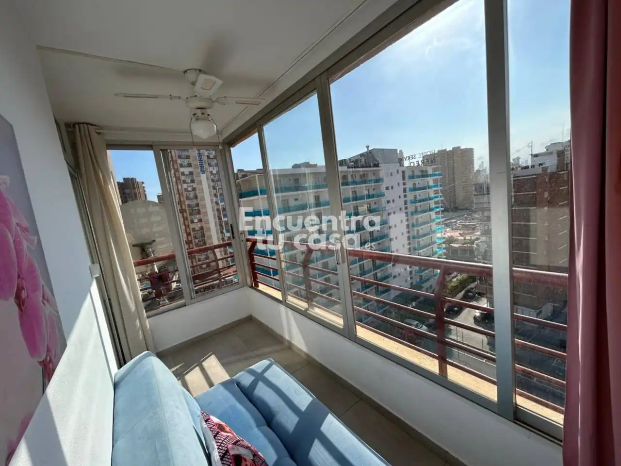 Apartment with terrace for sale in Calle Londres, imagen 3