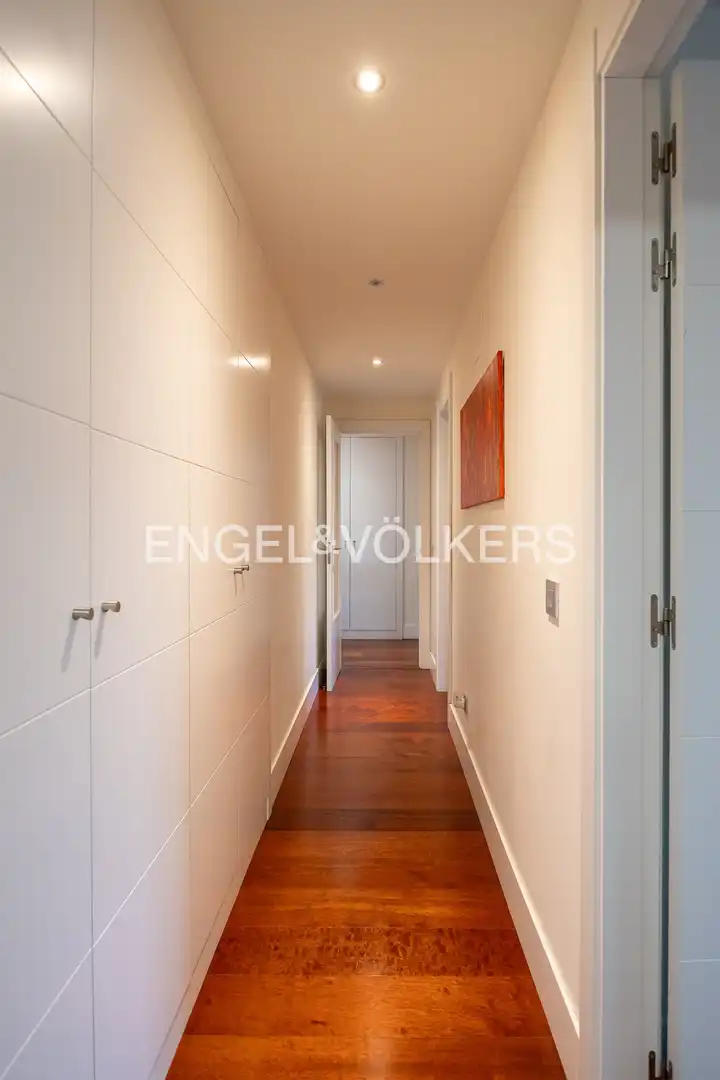 Duplexes for sale in La Moraleja  with Air Conditioner, Heating and Terrace