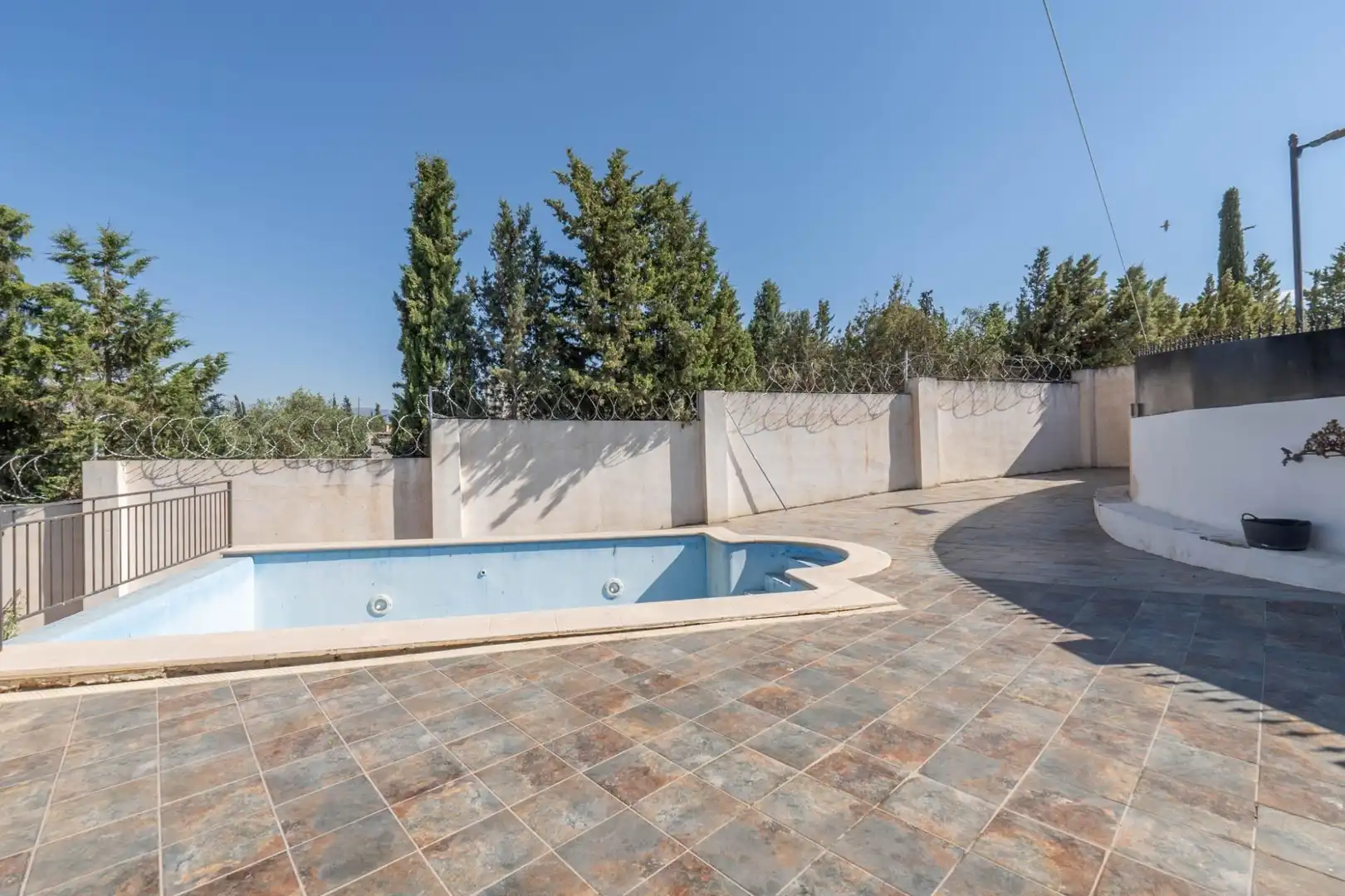 Swimming pool of Houses for sale in Cúllar Vega  with Air Conditioner, Heating and Terrace