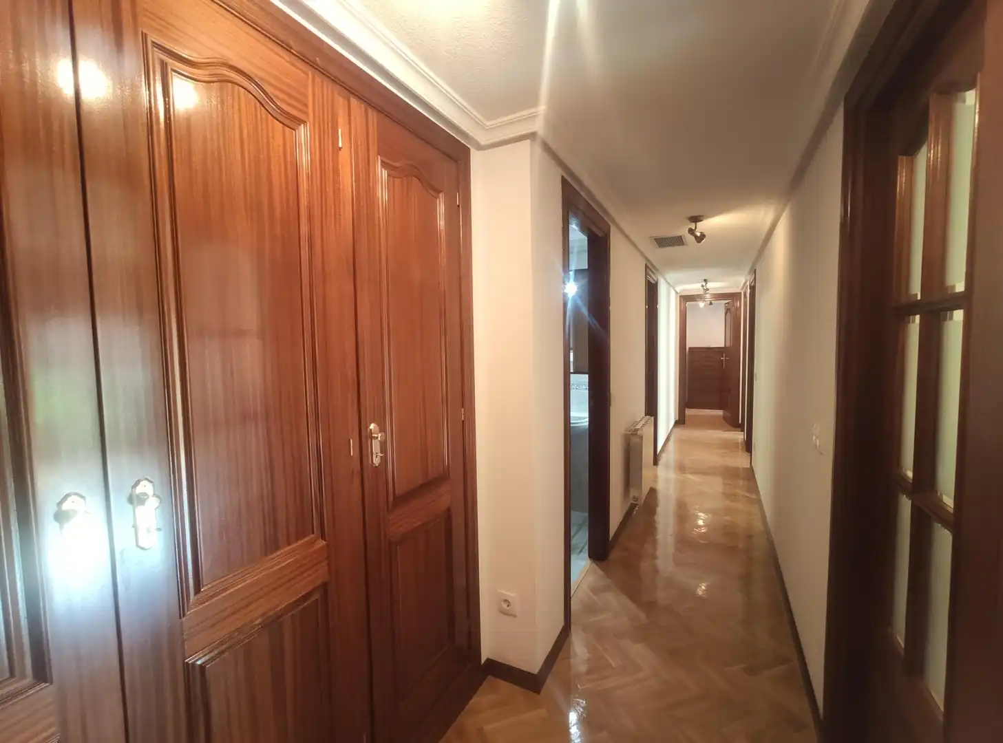 Wohnung zur Miete in Madrid mit Klimaanlage, Heizung und Parkett