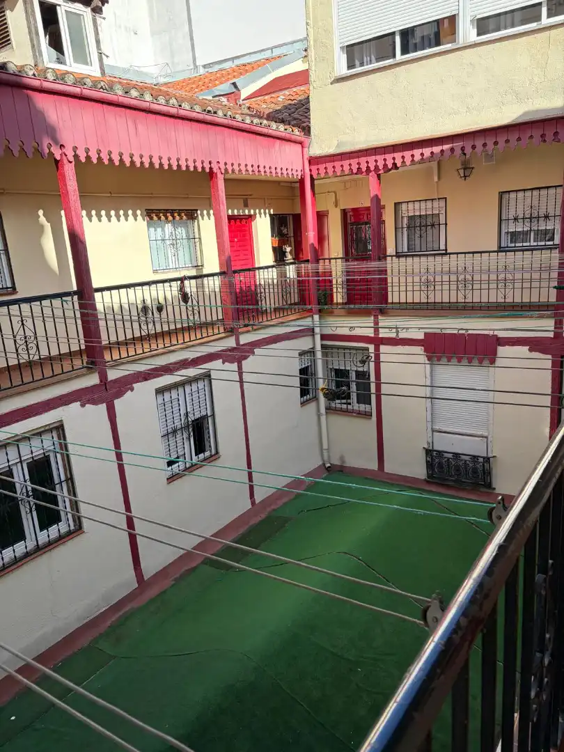 Vista exterior de Piso en venta en Madrid