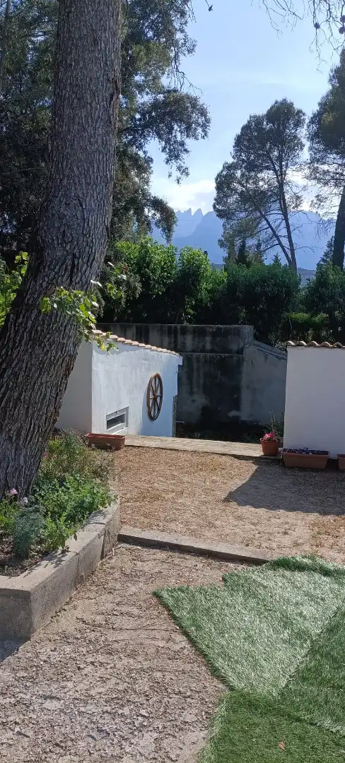 Vista exterior de Casa o xalet en venda en Vacarisses amb Jardí privat, Traster i Piscina