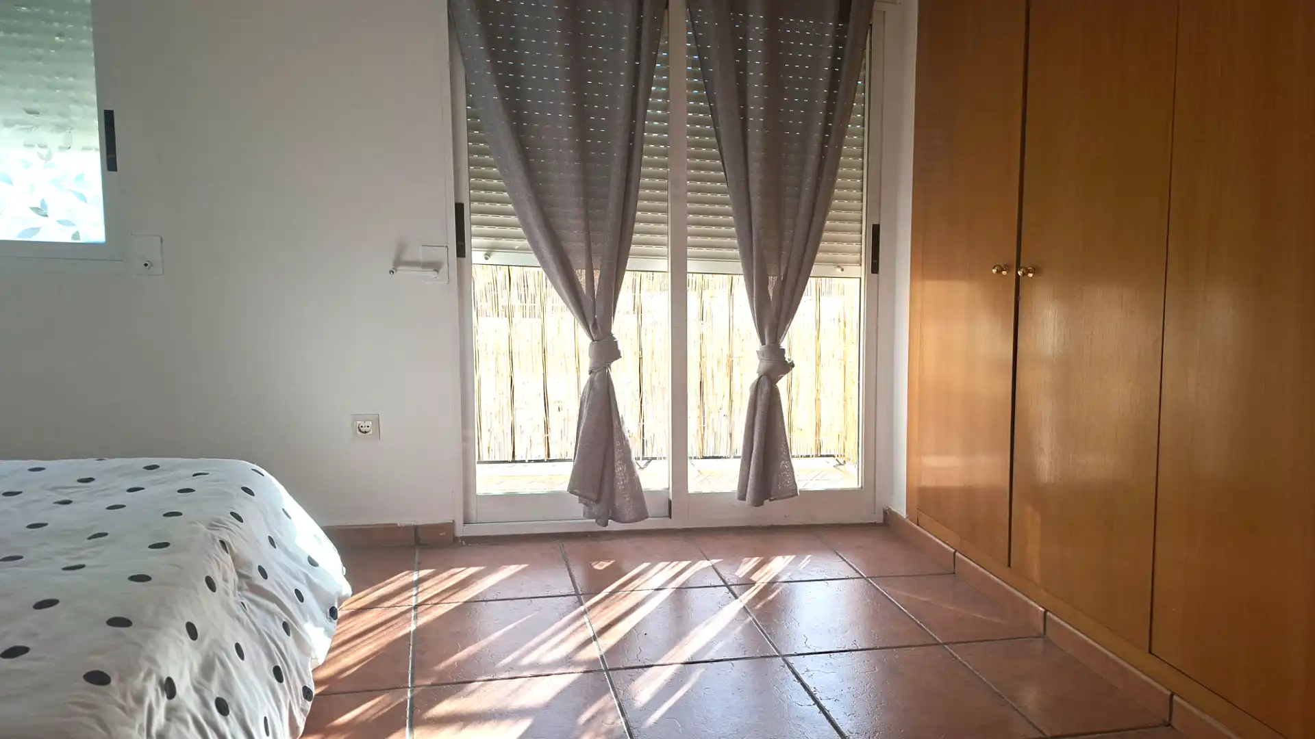 Habitación de Casa adosada en venta en Massamagrell con Aire acondicionado, Terraza y Balcón