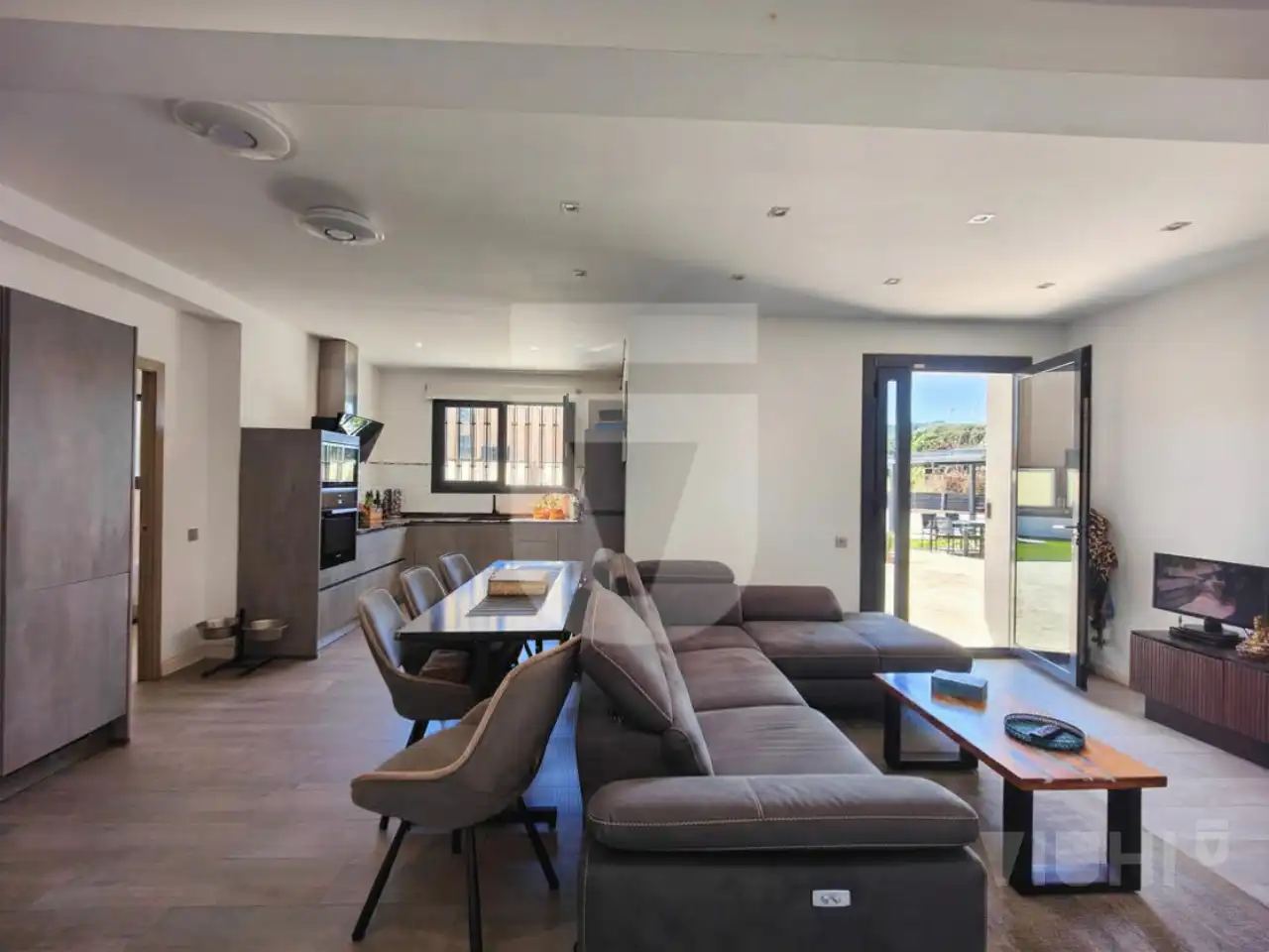 Sala de estar de Casa o chalet en venta en Tiana con Aire acondicionado, Calefacción y Jardín privado