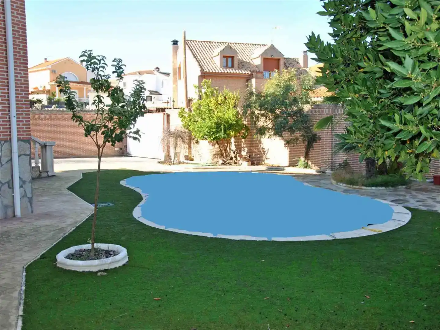 Piscina de Casa o chalet en venta en Belmonte de Tajo con Aire acondicionado, Parquet y Piscina