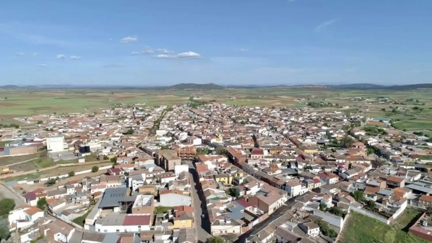 Vista exterior de Residencial en venda en Castellar de Santiago