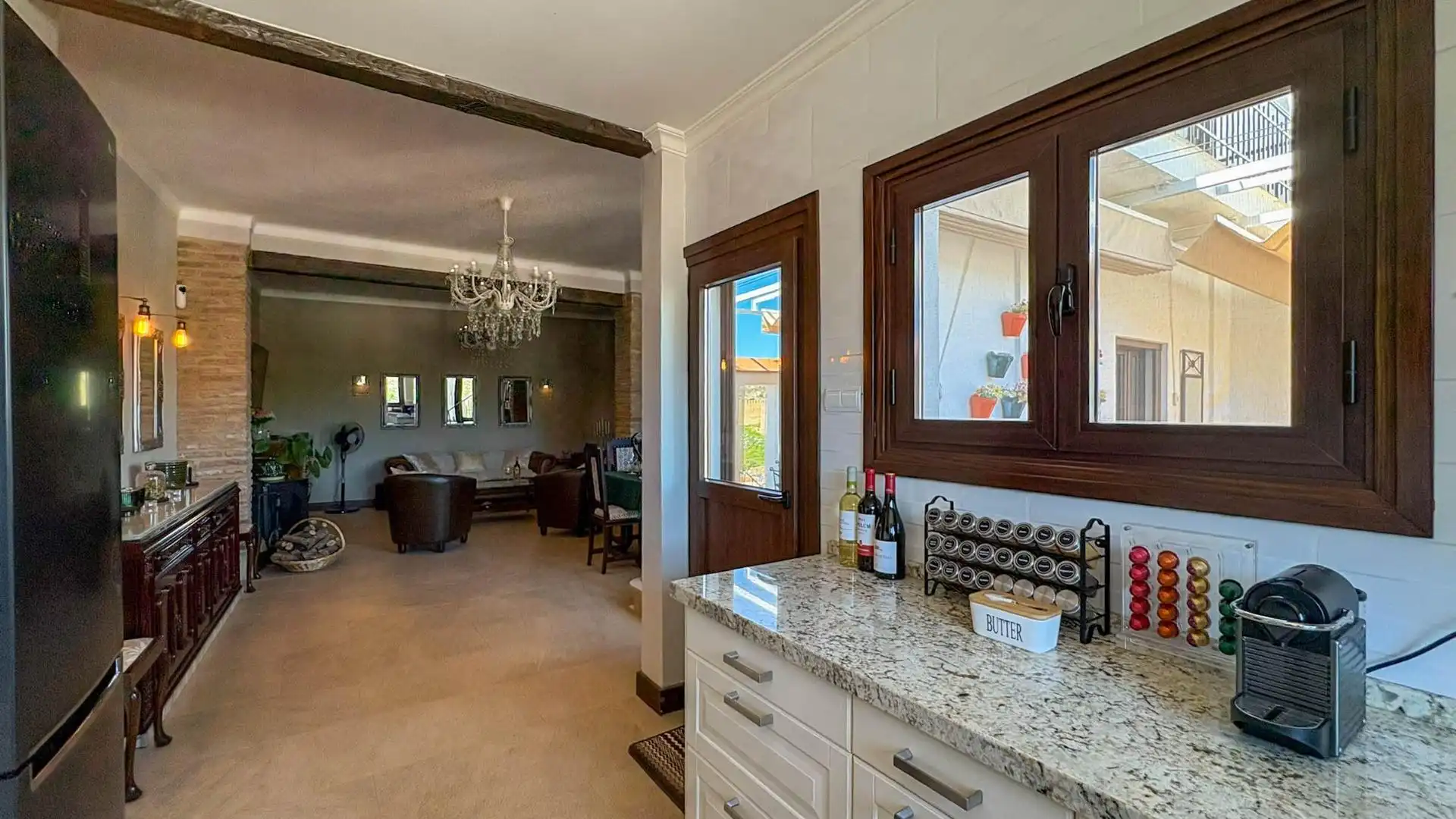 Casa adosada en venta en Antequera con Calefacción, Terraza y Trastero