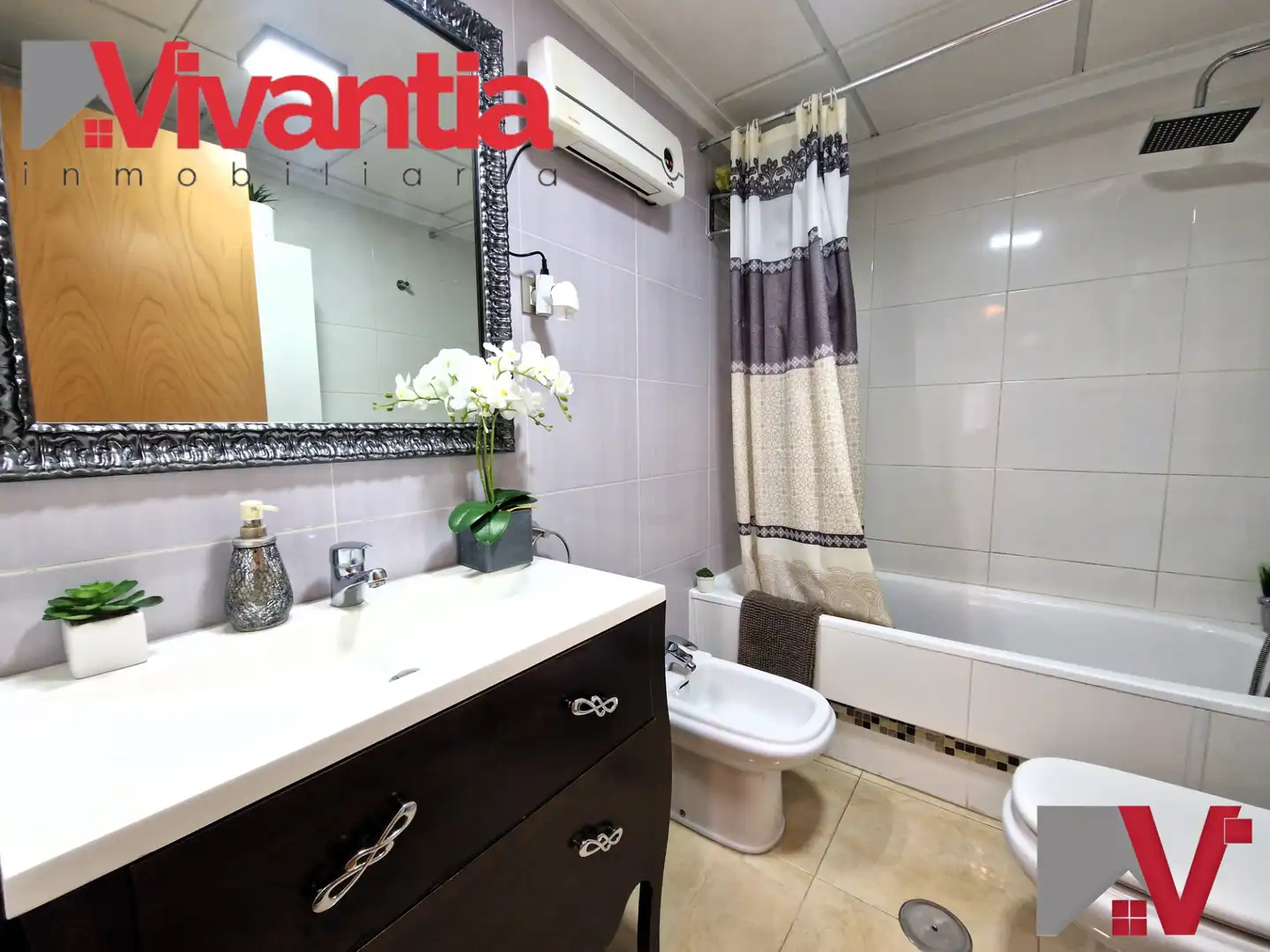 Baño de Apartamento en venta en Lorca