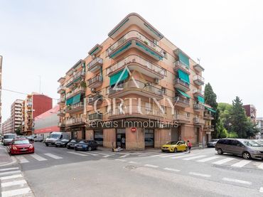 Flat with balcony for sale in de Benidorm 10