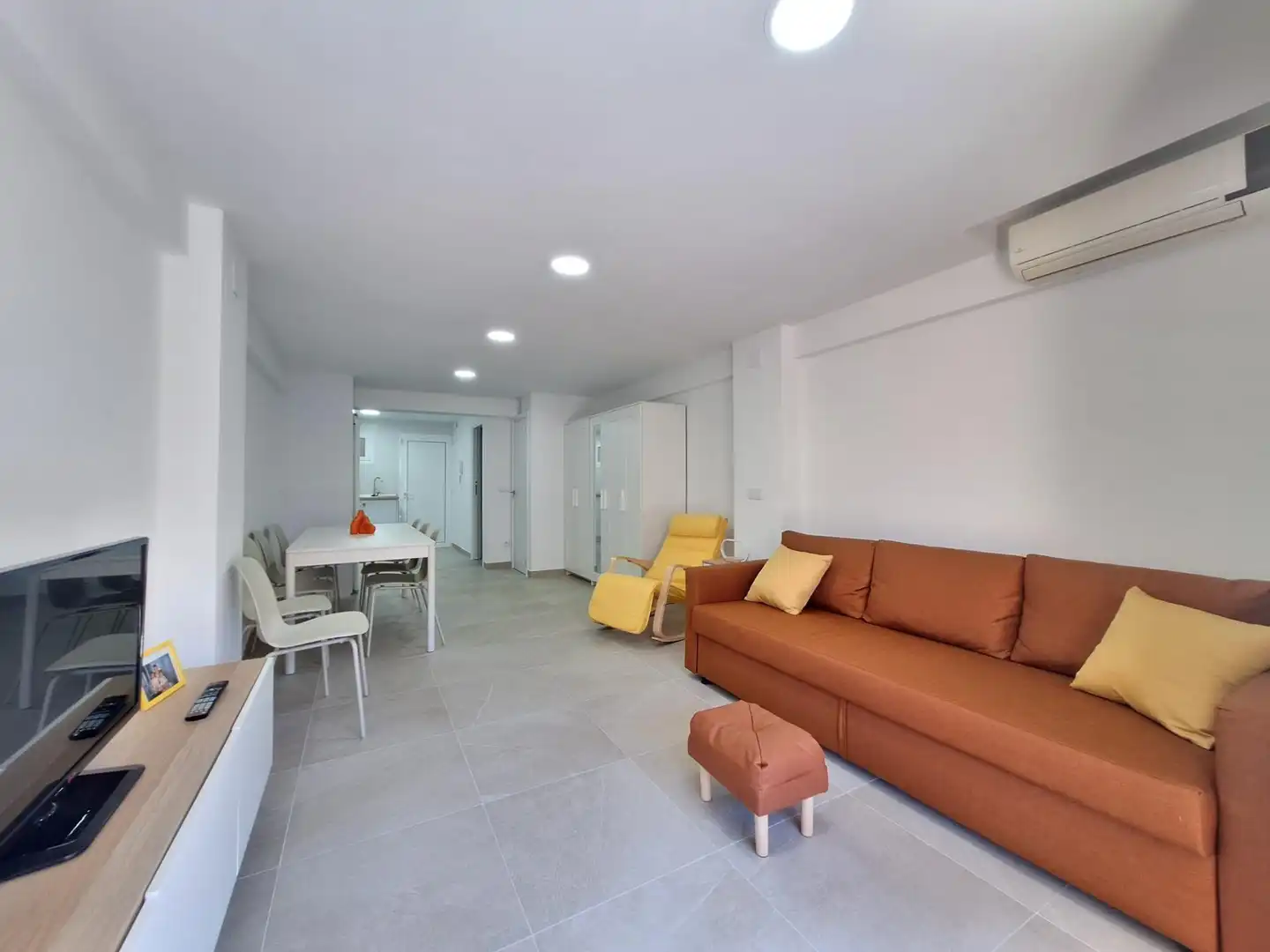 Living room of Apartments for sale in Cullera  with Air Conditioner and Balcony