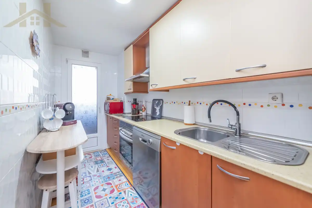 Cocina de Ático en venta en Valdemoro con Aire acondicionado, Calefacción y Terraza