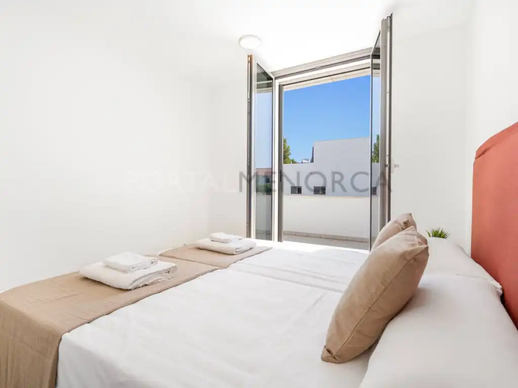 Dormitori de Casa o xalet en venda en Es Mercadal amb Jardí privat, Terrassa i Piscina