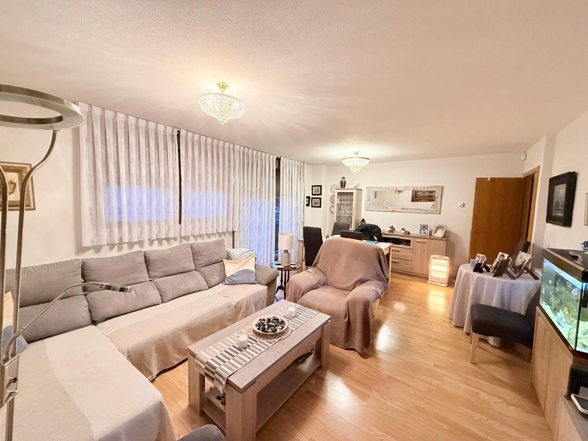 Living room of Flat for sale in Tres Cantos  with Air Conditioner, Terrace and Storage room