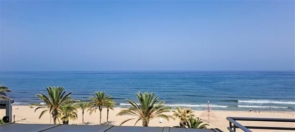 Exterior view of Planta baja for sale in El Campello  with Air Conditioner, Terrace and Storage room
