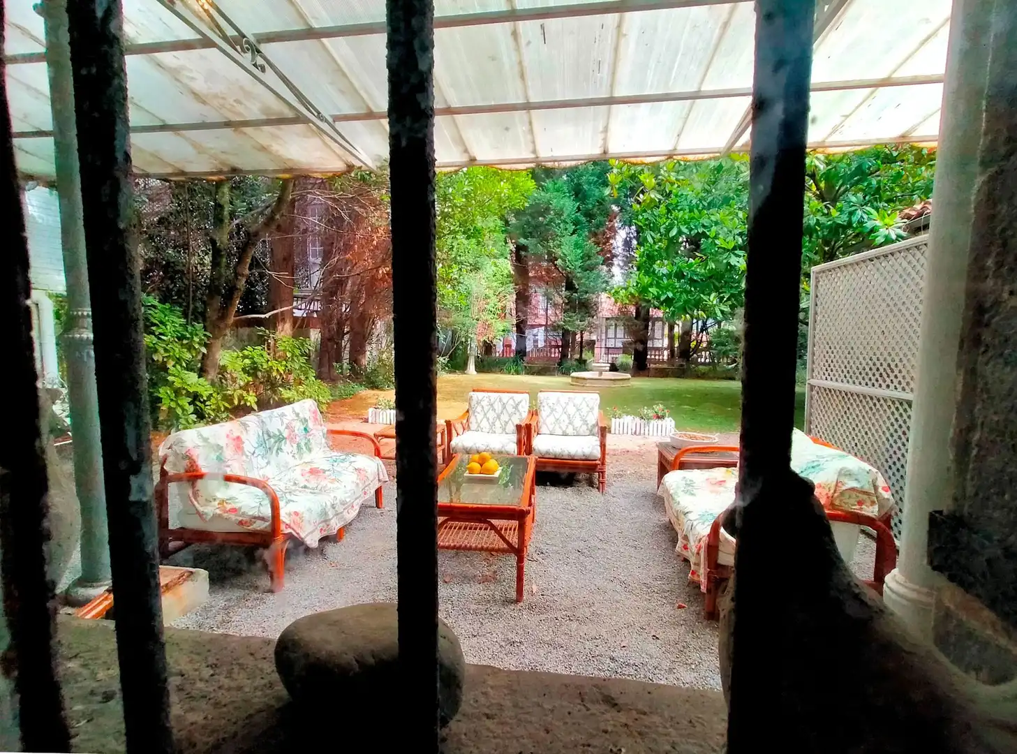 Terrassa de Casa o xalet en venda en Pravia amb Calefacció, Jardí privat i Terrassa