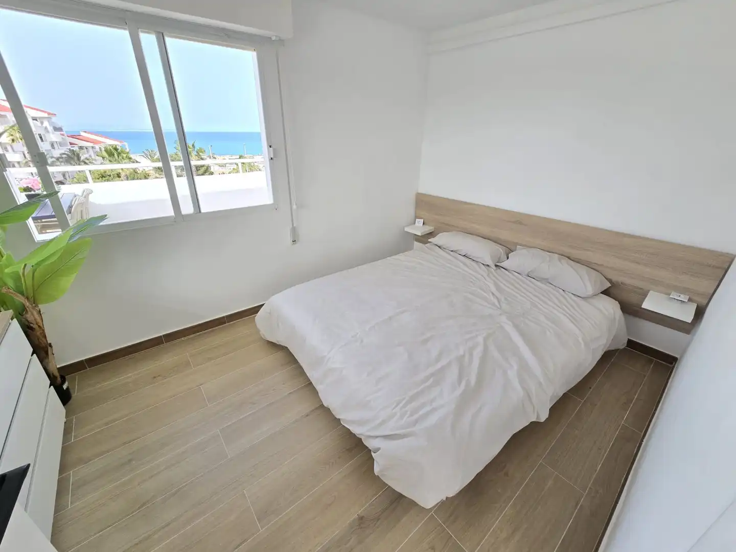 Schlafzimmer von Wohnungen zum Verkauf in Torrevieja mit Möbliert und Gemeinschaftspool